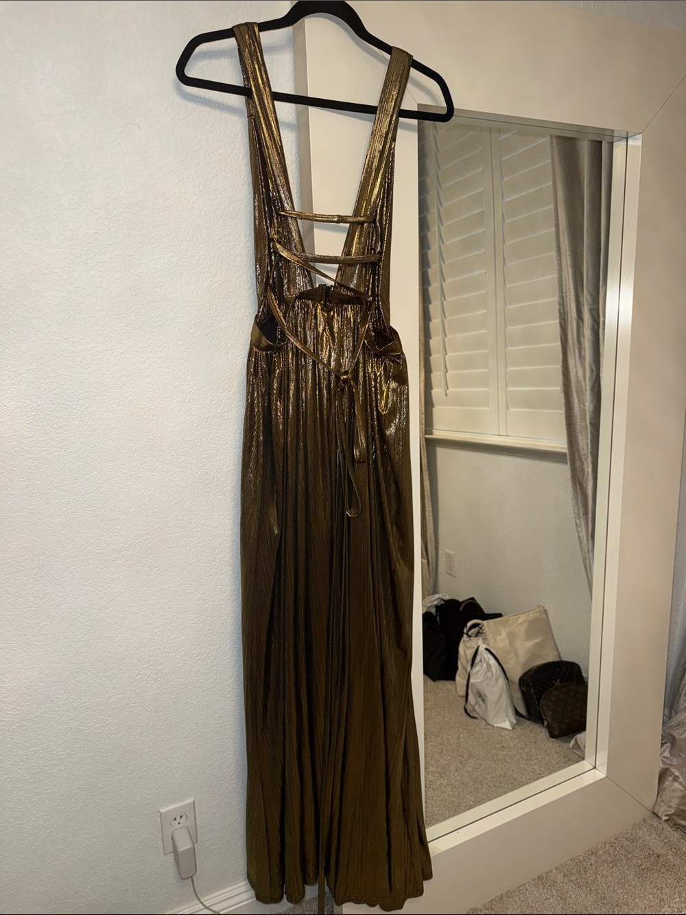 Gold Plunge V-Neck Evening Dress - Picture 7 of 11